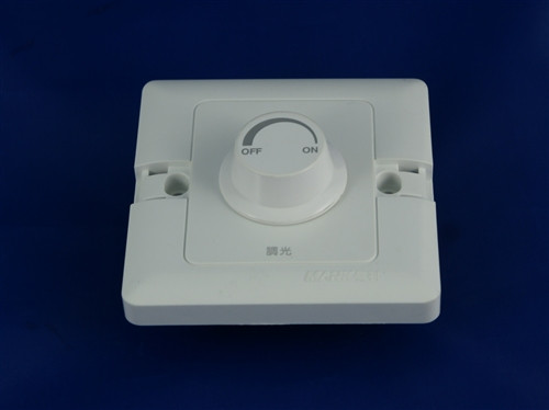 Ściemniacz DIMMER BT1712